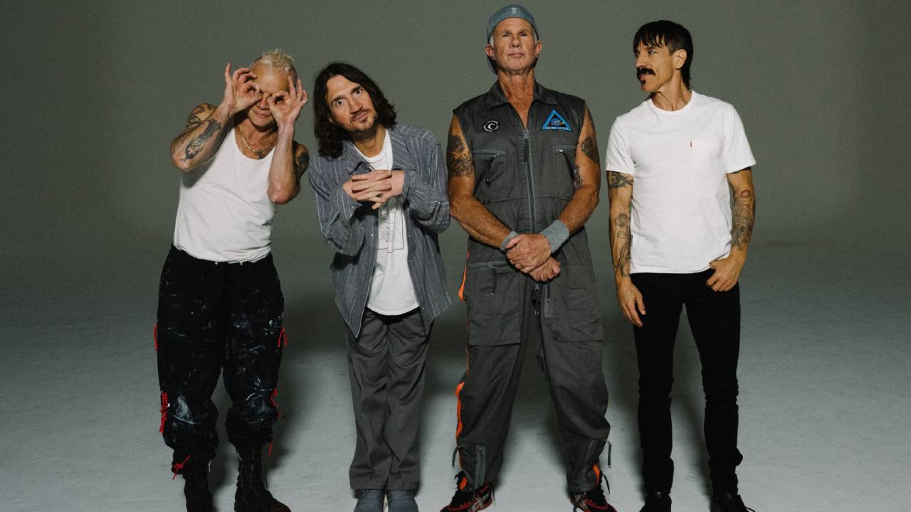 RED HOT CHILI PEPPERS LIVE METLIFE STADIUM